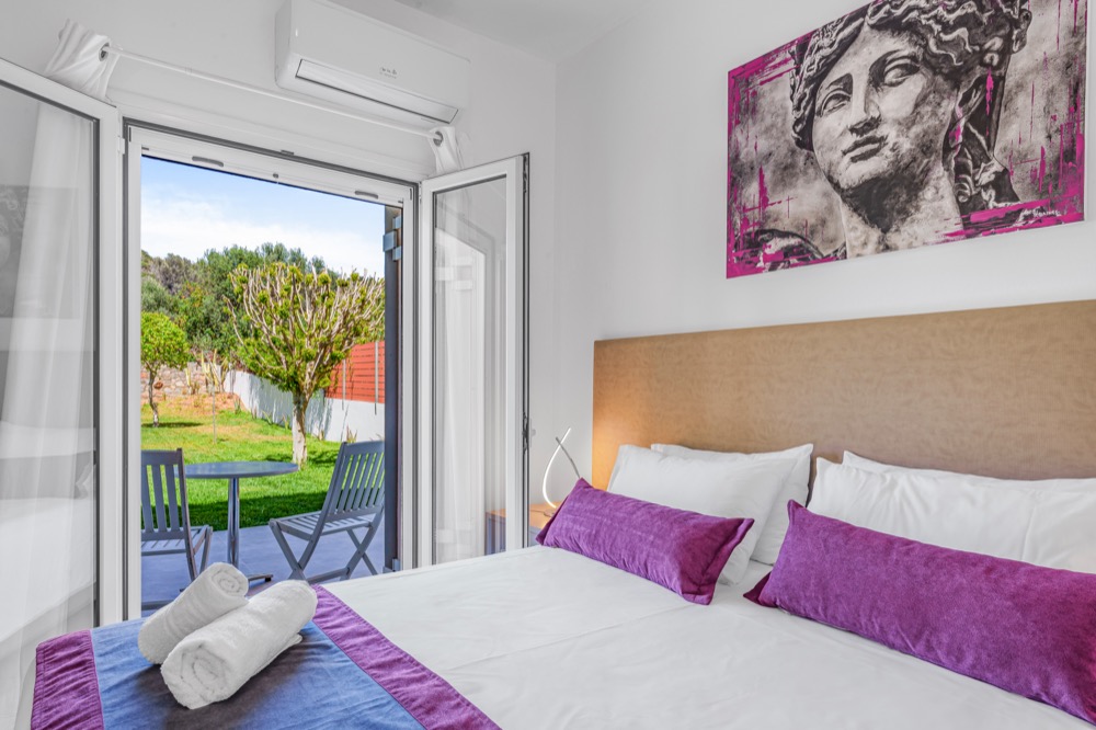 Bedroom 2 Hera painting